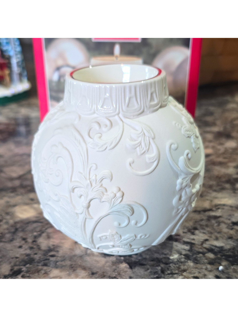 Lenox Ornamental Glow White Porcelain Scroll Matte Round Candle Holder 4"